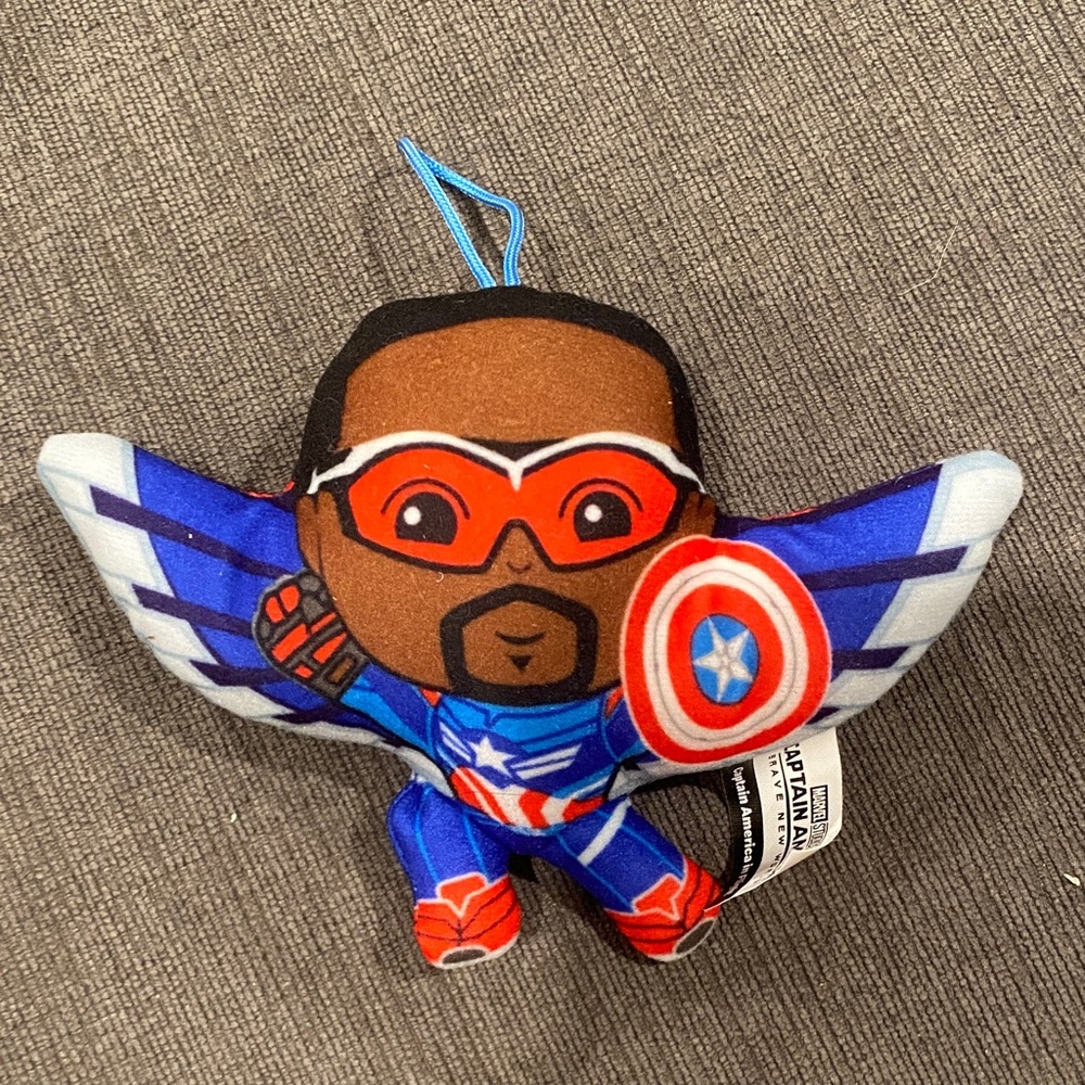 Captain America Plush McDonald’s Toy     kids boy boys happy meal marvel toys